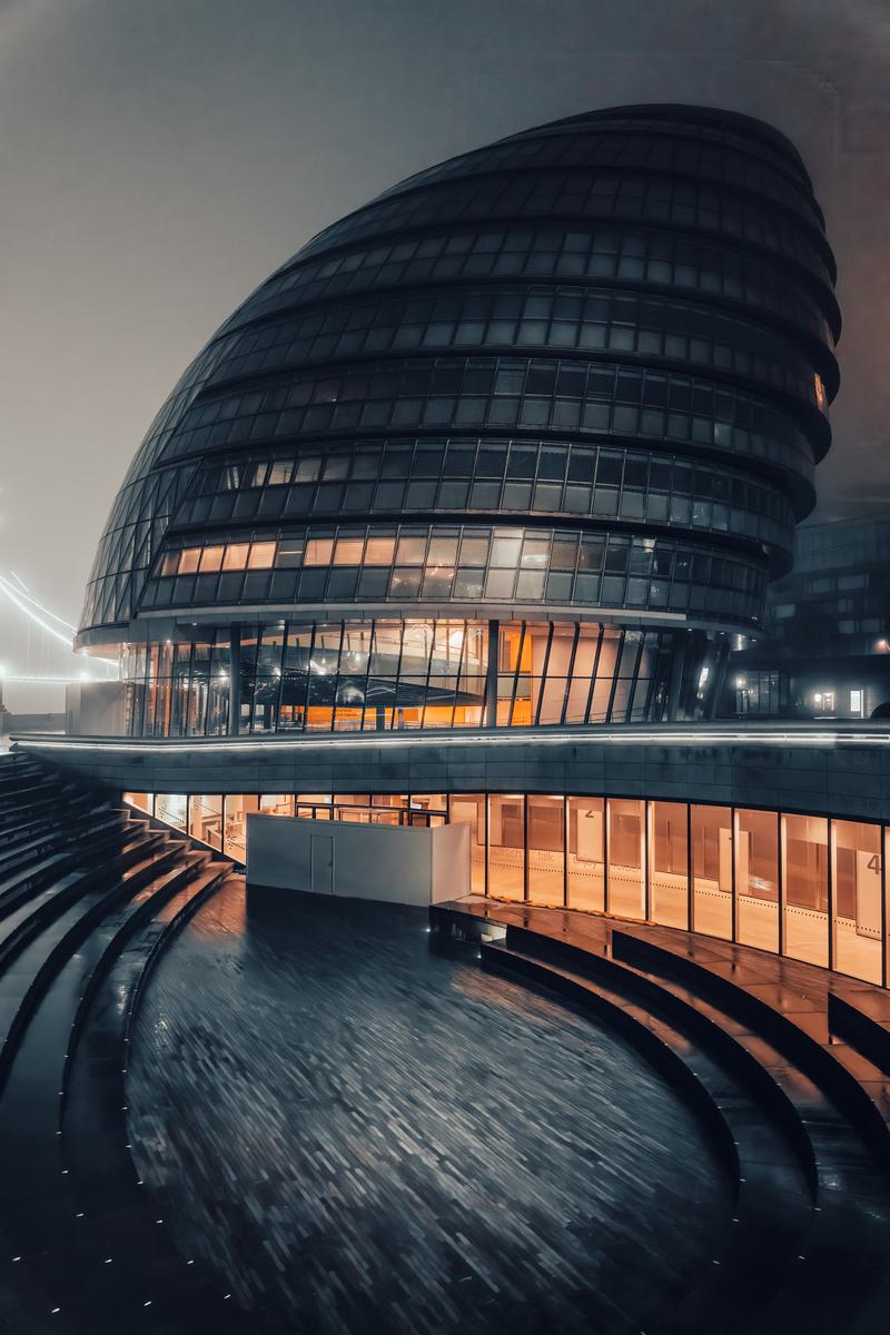 City Hall Curve